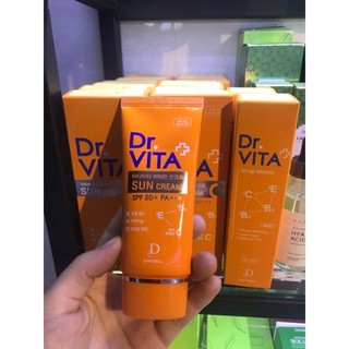 Kem chống nắng DR VITA .