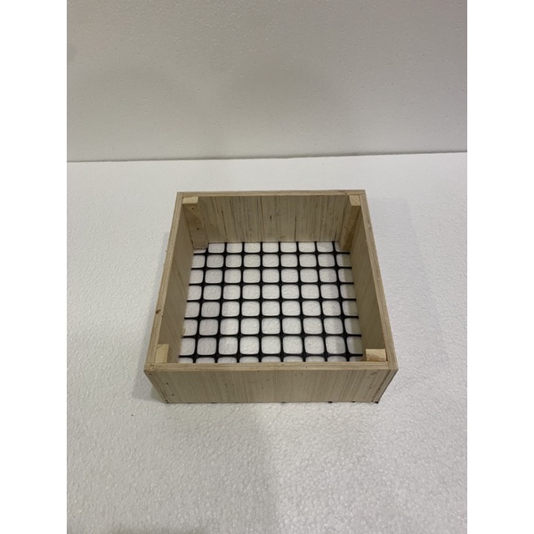 Ổ đẻ cho chim Bồ Câu sinh sản