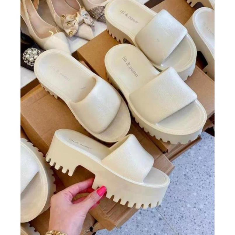 DÉP BÁNH MÌ ĐẾ CAO RĂNG CƯA QUAI NGANG CAO SU ĐÚC NGUYÊN KHỐI RB20