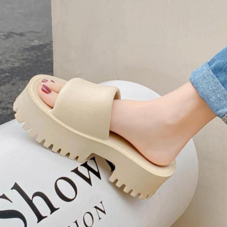 Dép nữ quai ngang đúc nguyên khối dế răng cưa-  Dép bánh mì đế cao sang xịn