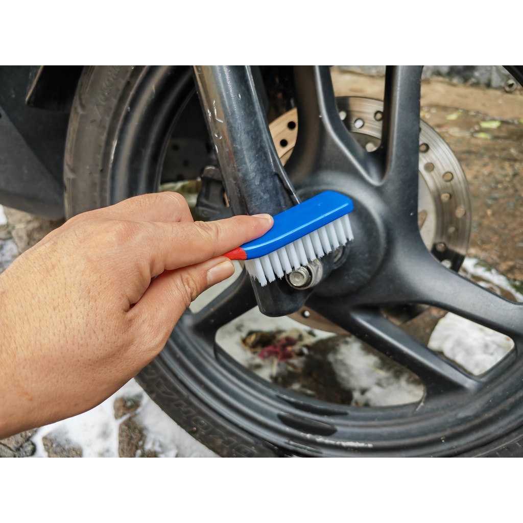 Bàn chải đa năng vệ sinh xe máy, ô tô - Vệ sinh nhông sên dĩa, lóc máy, bánh xe, nội thất ô tô