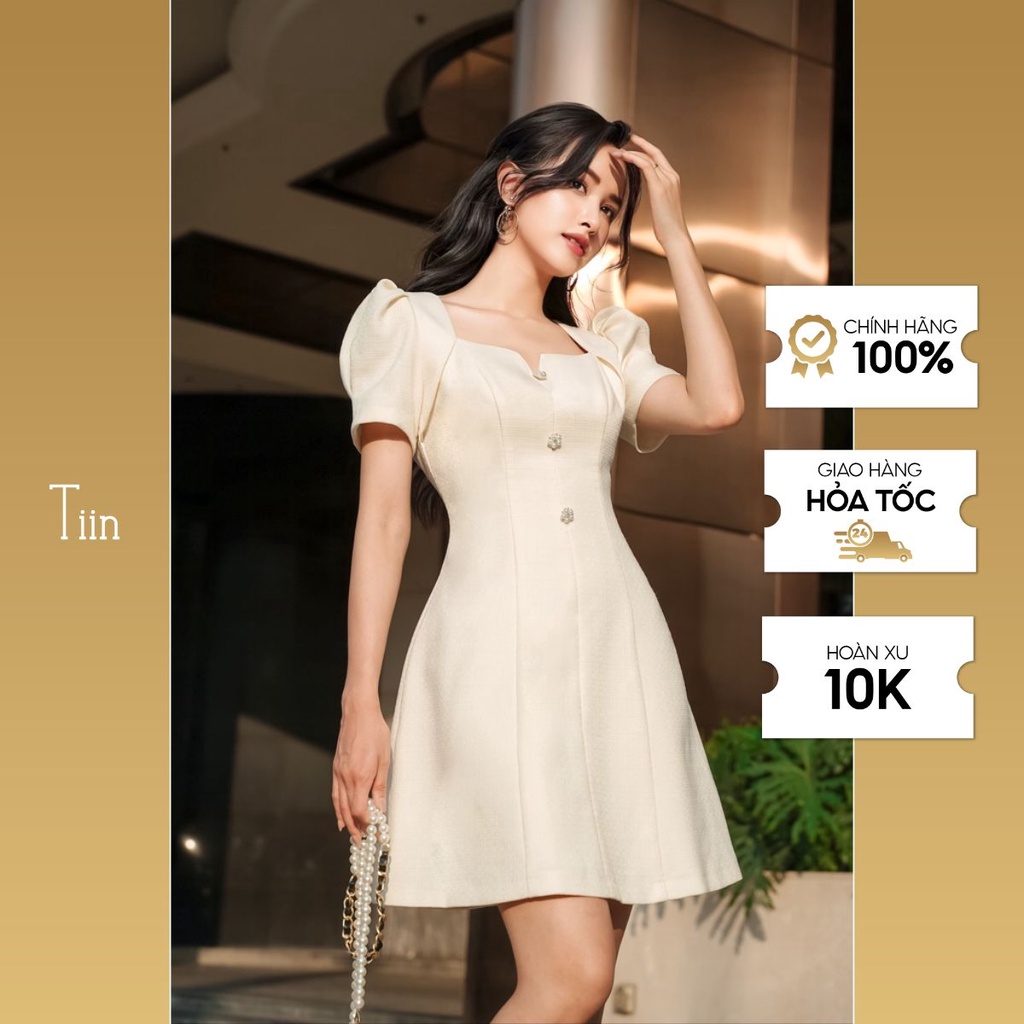Váy cổ vuông xẻ V đáp ngực TIINSTORE VHN784