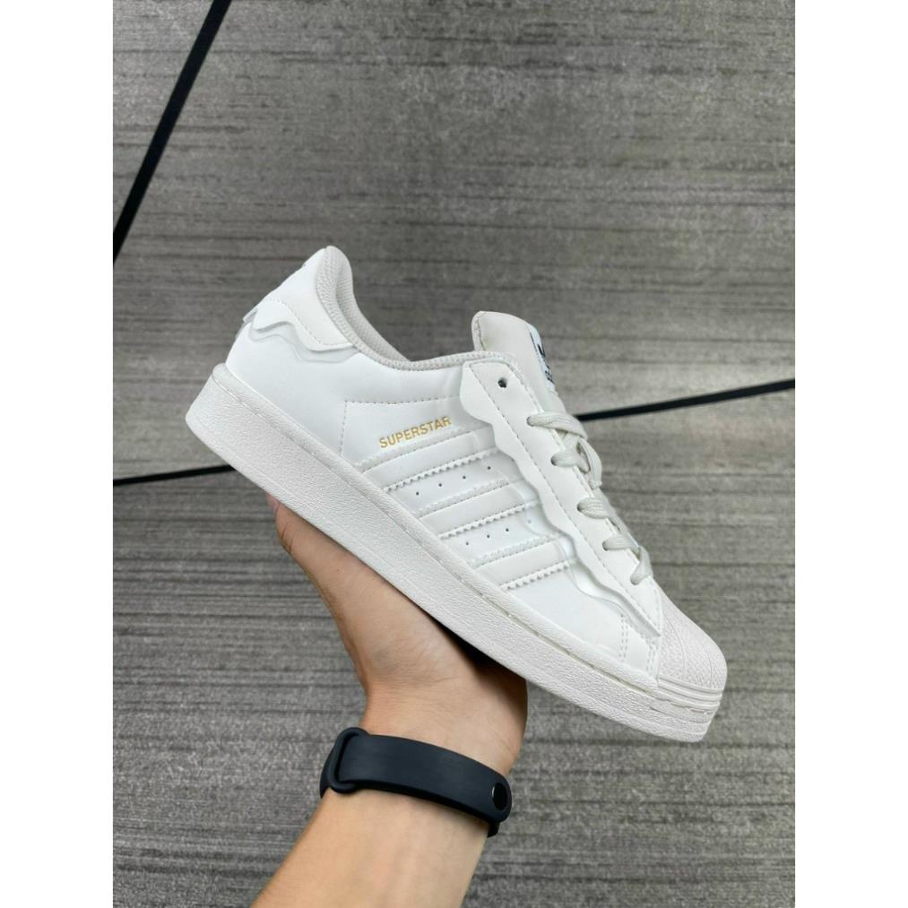 Giày thể thao nữ adidas mũi sò .giày adidas sò trắng kem ful hộp ful box-store genz