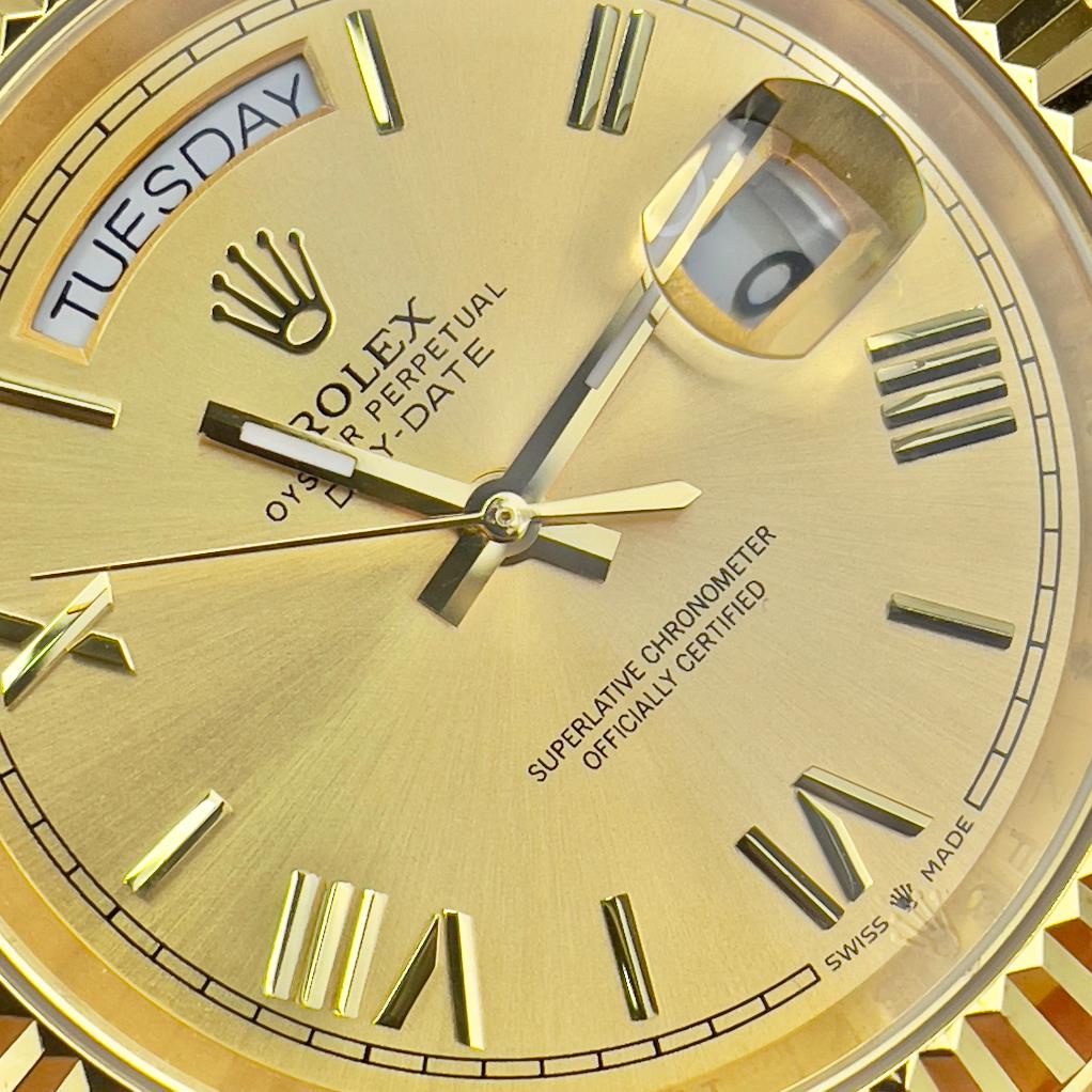 Đồng hồ Nam Rolex vành băm day date máy nhật mặt vàng gold số la mã 42mm dòng cơ Automatic