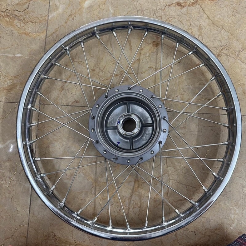 Bánh trước sirius chính hãng , bộ vành trước sirius