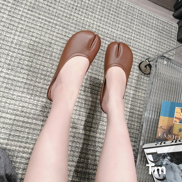 Sục sỏ ngón hottren êm mềm Size 35-39 fullbox- 3 màu