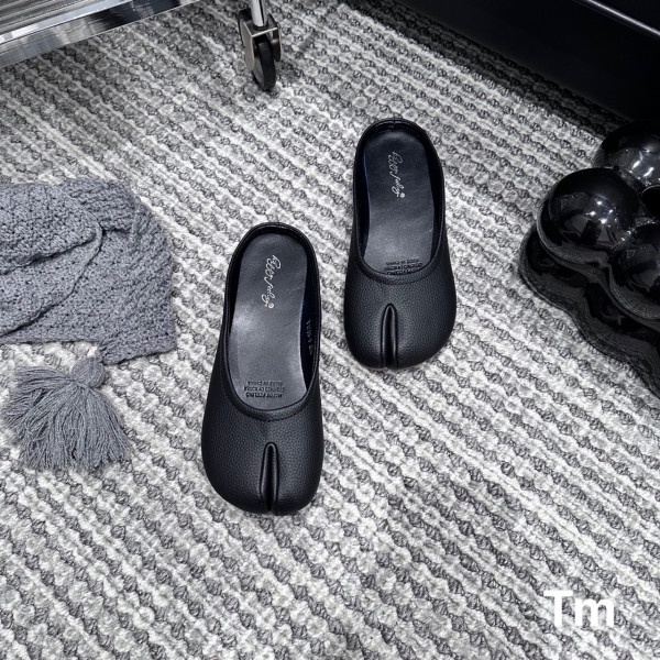 Sục sỏ ngón hottren êm mềm Size 35-39 fullbox- 3 màu