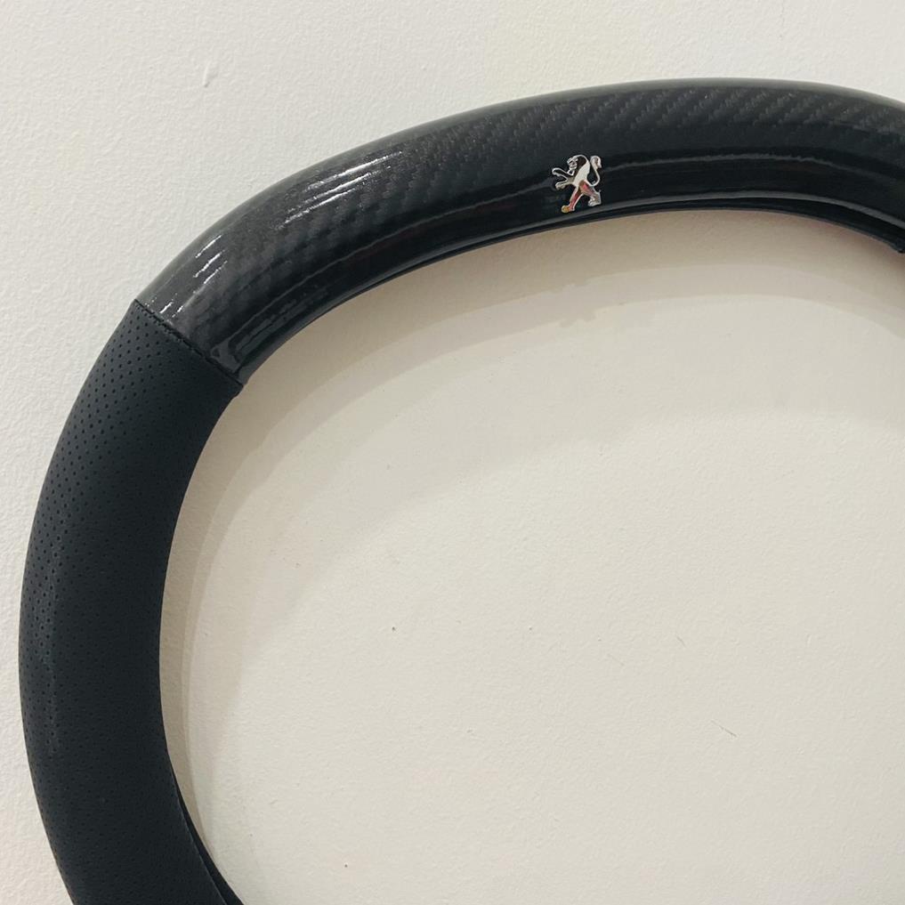 Bọc Vô Lăng , Bọc Tay Lái Cho Xe Peugeot 2008, 3008, 5008 mẫu Cờ Pháp có logo cao cấp