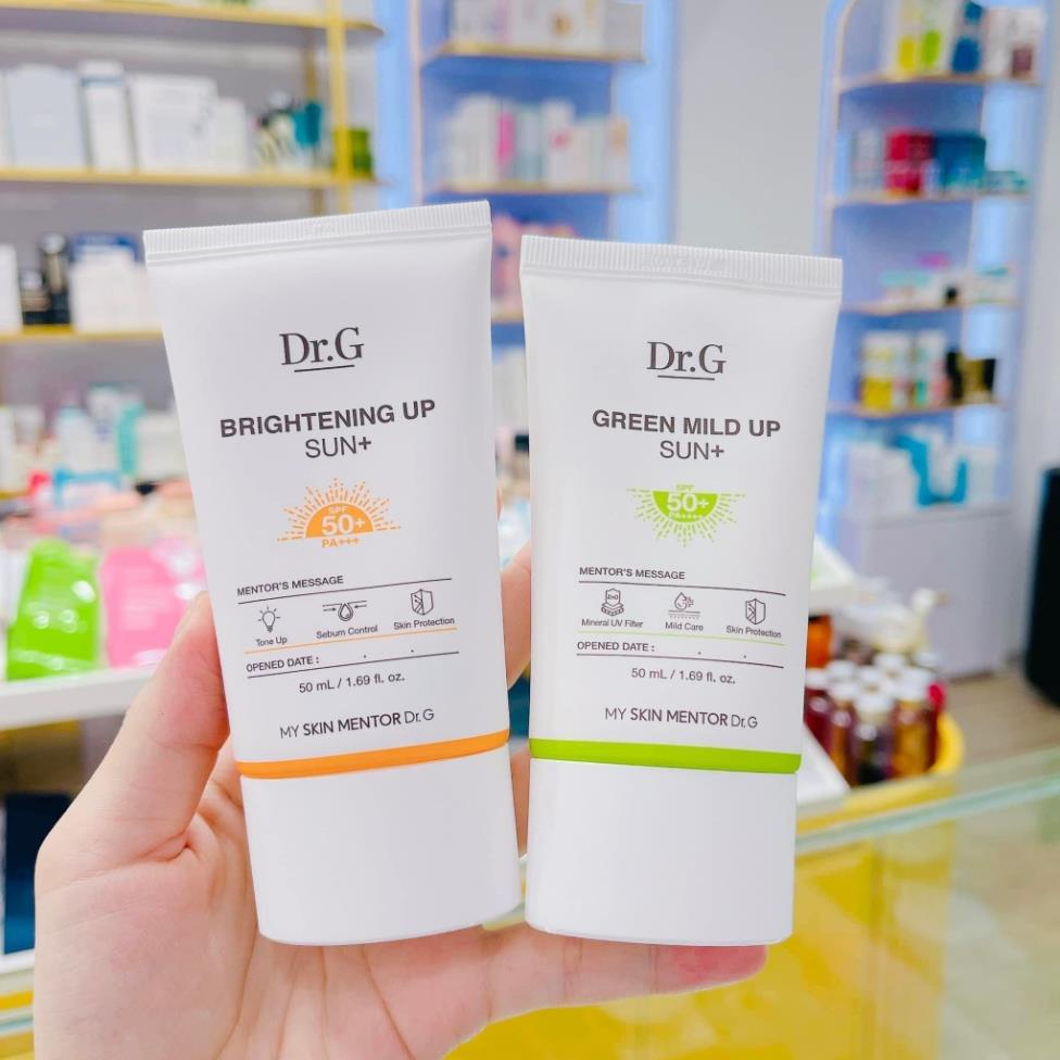 Kem Chống Nắng Dr.G Brightening Up Sun+ SPF50 màu xanh và cam 50ml