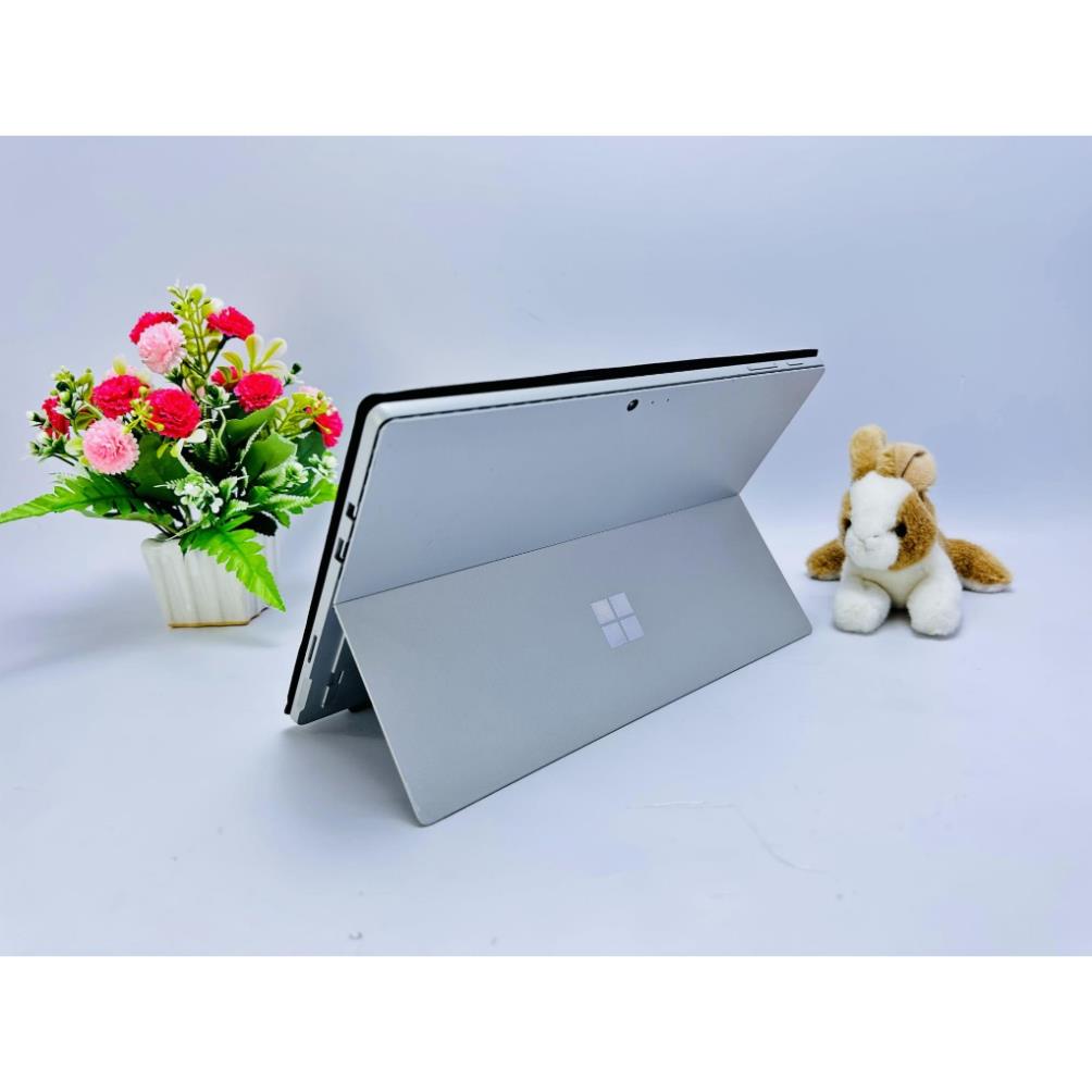 Microsoft Surface Pro 5 | Core i5/ RAM 8GB/256GB/12.3" độ phân giải 2.2k siêu nét