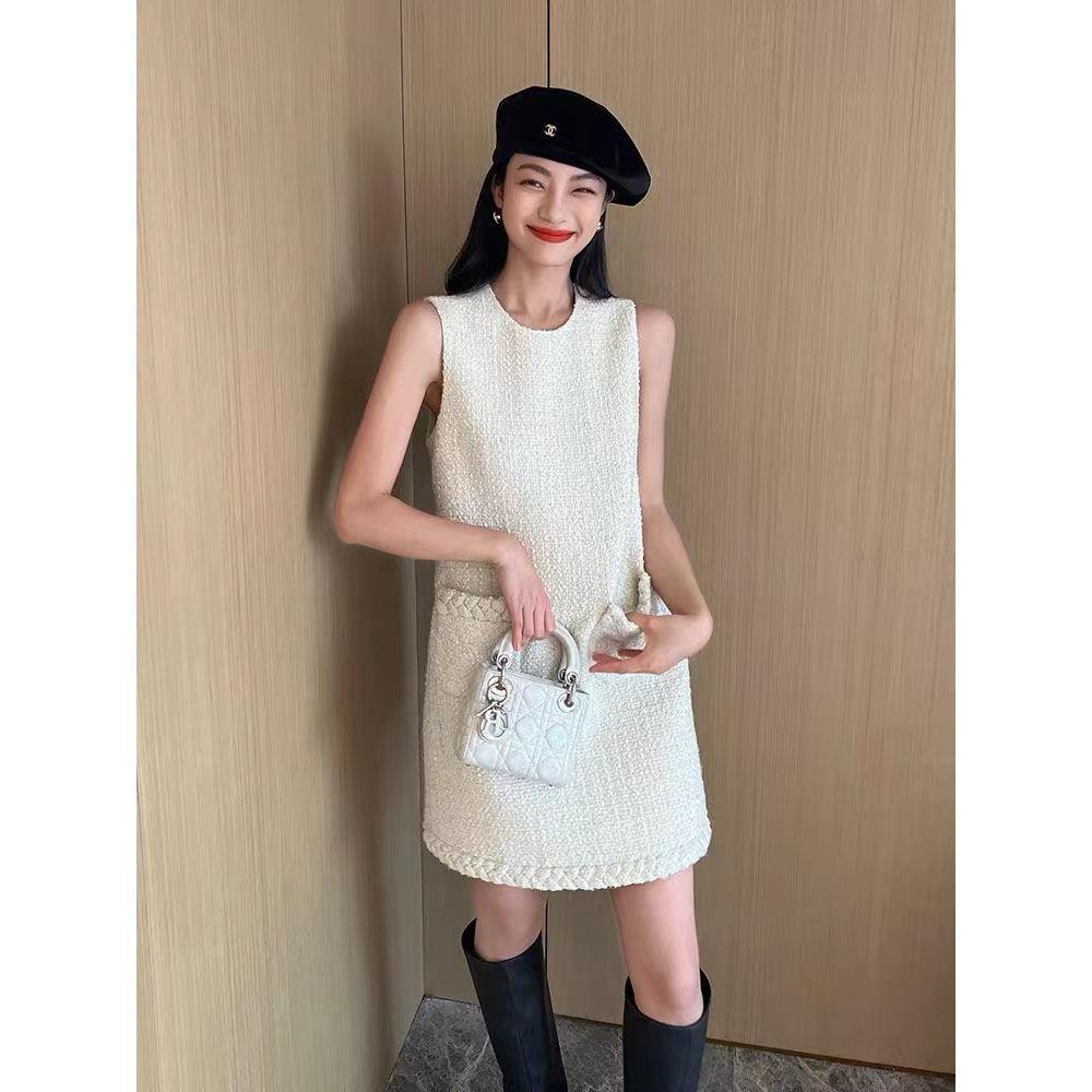 Bộ Áo Khoác + Chân Váy Thời Trang Mùa Thu 2023 Phong Cách Mới