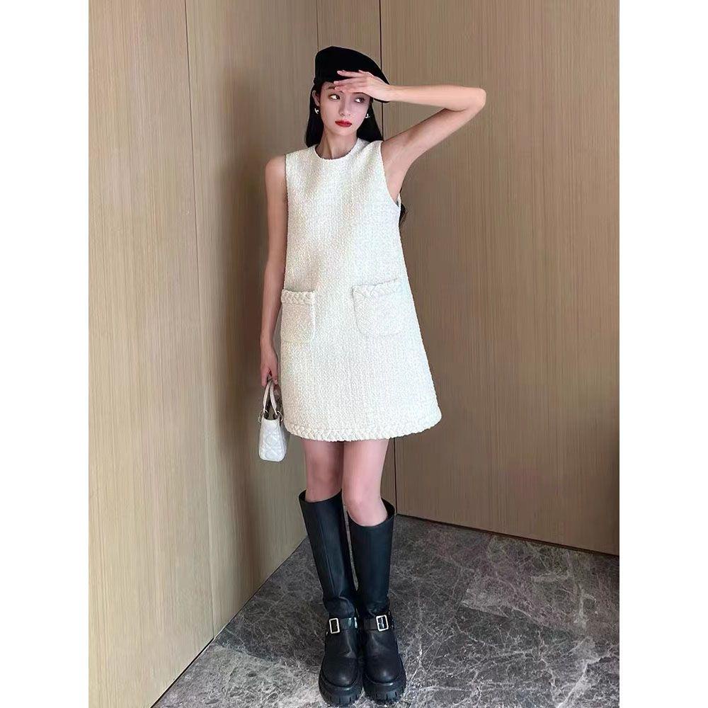 Bộ Áo Khoác + Chân Váy Thời Trang Mùa Thu 2023 Phong Cách Mới