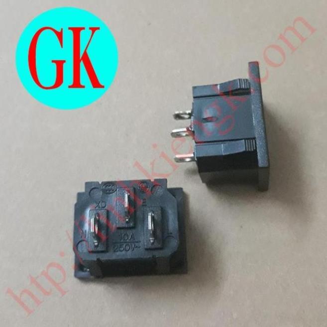 Ổ 3 chân vuông dùng cho siêu nước, nồi cơm