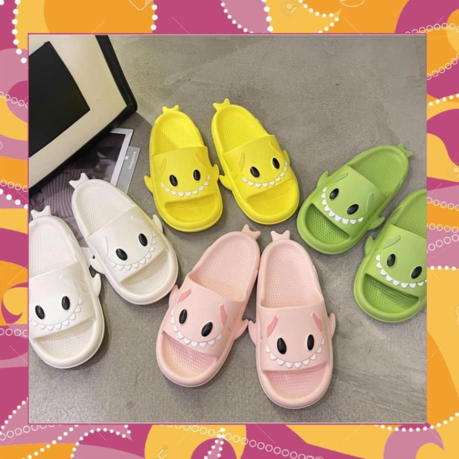 Dép đi trong nhà hình cá mập chống trượt đáng yêu thoải mái dành cho nữ