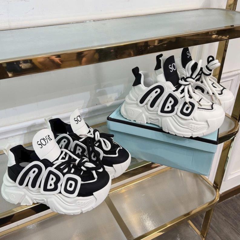 GIÀY SNEAKER ĐẾ THÔ MẪU MỚI PHỐI CHỮ DÂY CẶP SIÊU XỊN