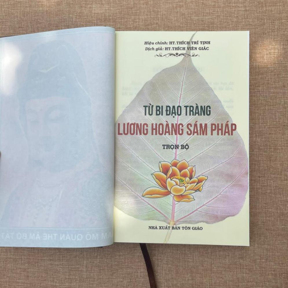 Từ Bi Đạo Tràng Lương Hoàng Sám Pháp da cao cấp