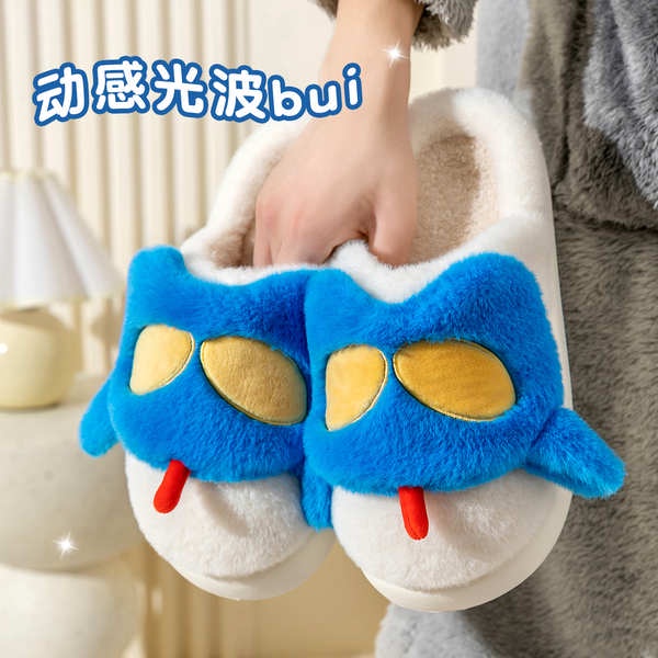 Dép cotton Mềm Mại Thoải Mái In Hình Cậu Bé Bút Chì shin Thời Trang Thu Đông Cho Nữ