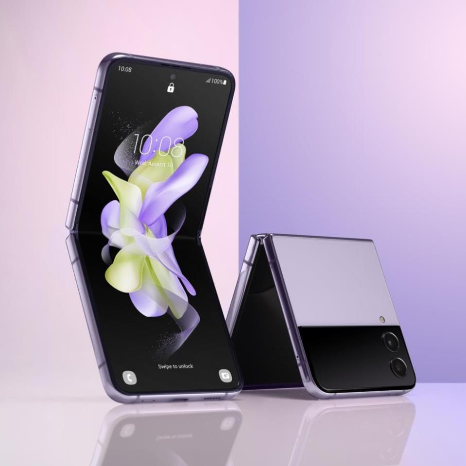 Điện Thoại Samsung Galaxy Z Flip4 - Hàng Chính Hãng, Mới 100%, Nguyên seal , Bảo hành 12 tháng Lỗi 1 Đổi 1