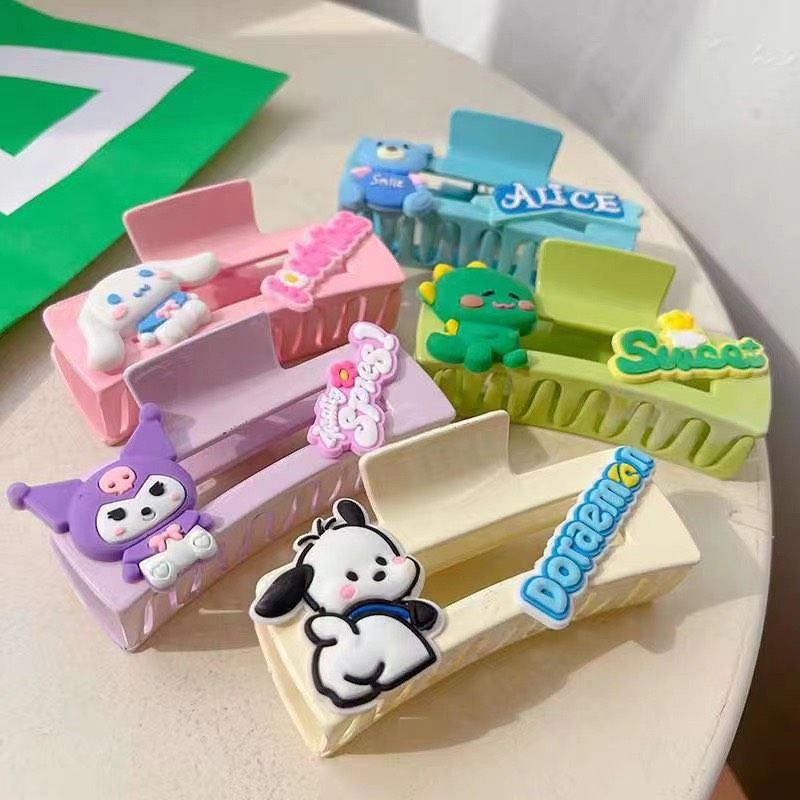 KẸP NHỰA ĐÍNH CHARM