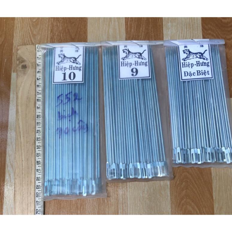 Một cây kim may bao bì đủ size