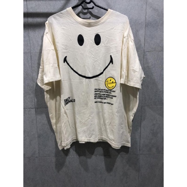 Áo phông mặt cười