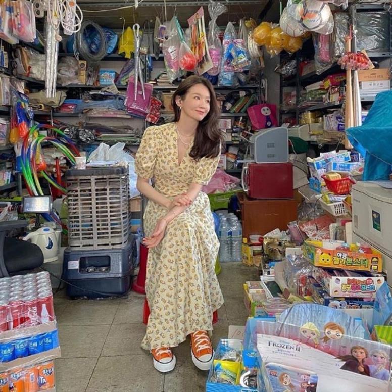 Đầm hoa nhí dáng dài tay phồng phối họa tiết hoa thời trang mùa hè kiểu Hàn Quốc cho nữ