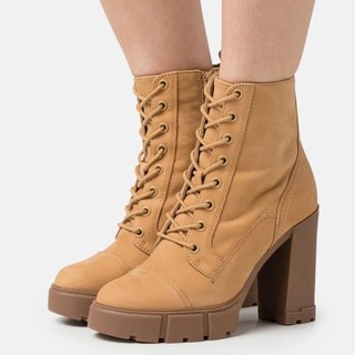Boot xuất dư Aldo