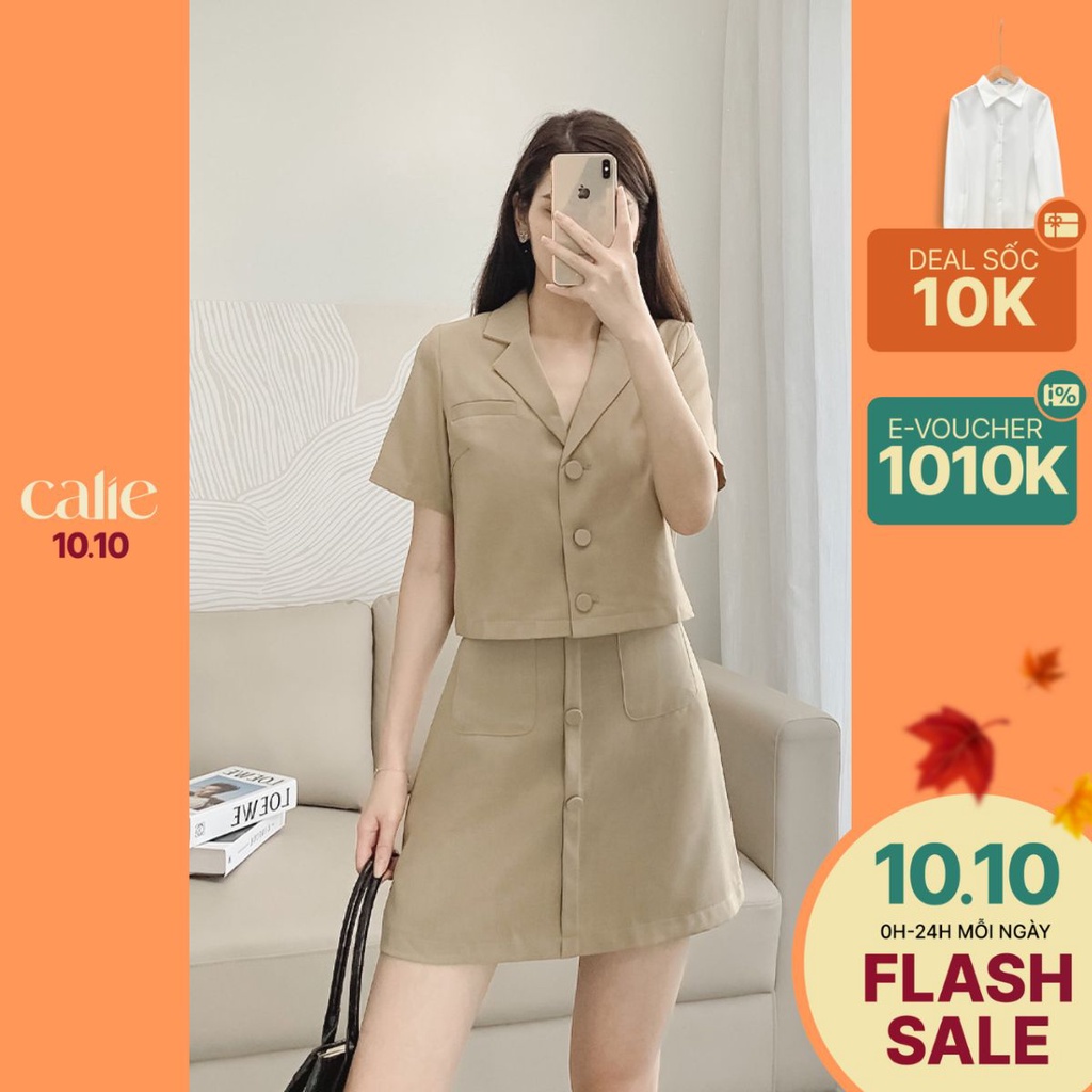 Áo blazer dáng ngắn phối cúc trẻ trung Calie AB012 CA030