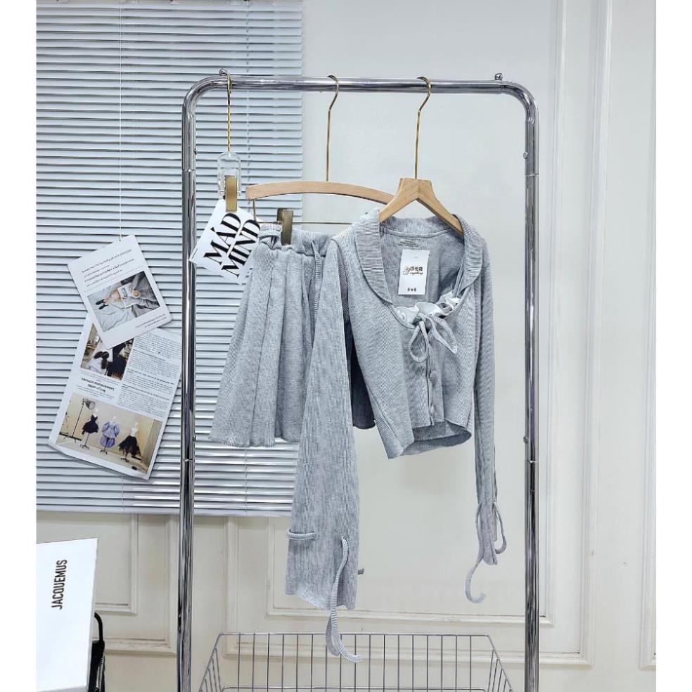 Set Váy Nữ 3 Món Áo Croptop Cổ Bẻ Trễ Thắt Dây  Len Tăm Tay Dài Ống Loe Phối Áo 2 Dây Chân Váy Dáng Ngắn Freesize