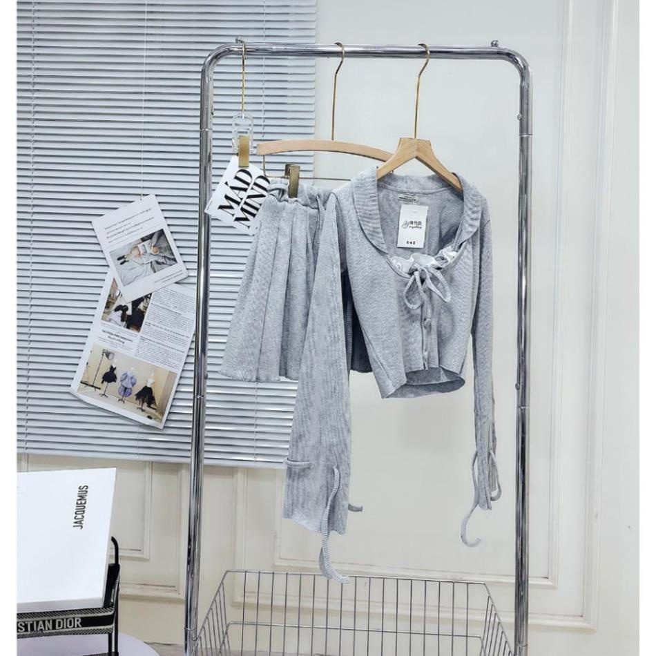 Set Váy Nữ 3 Món Áo Croptop Cổ Bẻ Trễ Thắt Dây  Len Tăm Tay Dài Ống Loe Phối Áo 2 Dây Chân Váy Dáng Ngắn Freesize