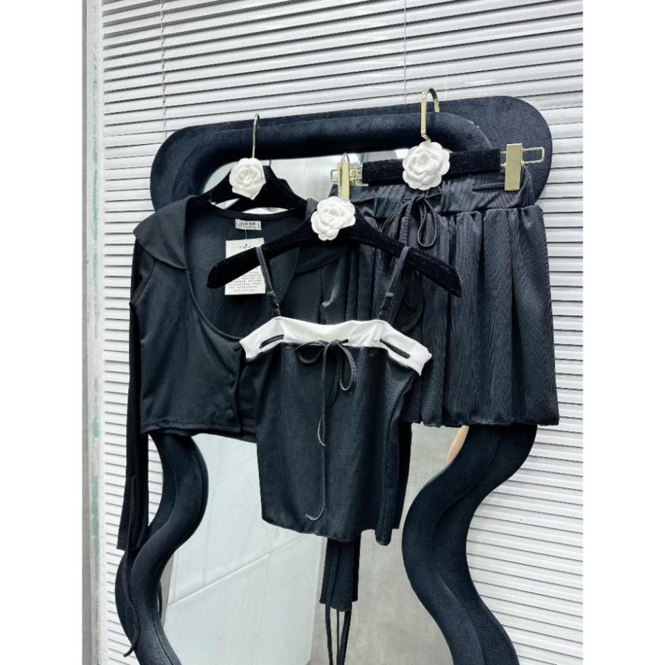 Set Váy Nữ 3 Món Áo Croptop Cổ Bẻ Trễ Thắt Dây  Len Tăm Tay Dài Ống Loe Phối Áo 2 Dây Chân Váy Dáng Ngắn Freesize