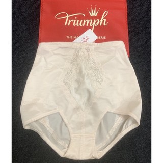 👙quần gen bụng triumph 157 py