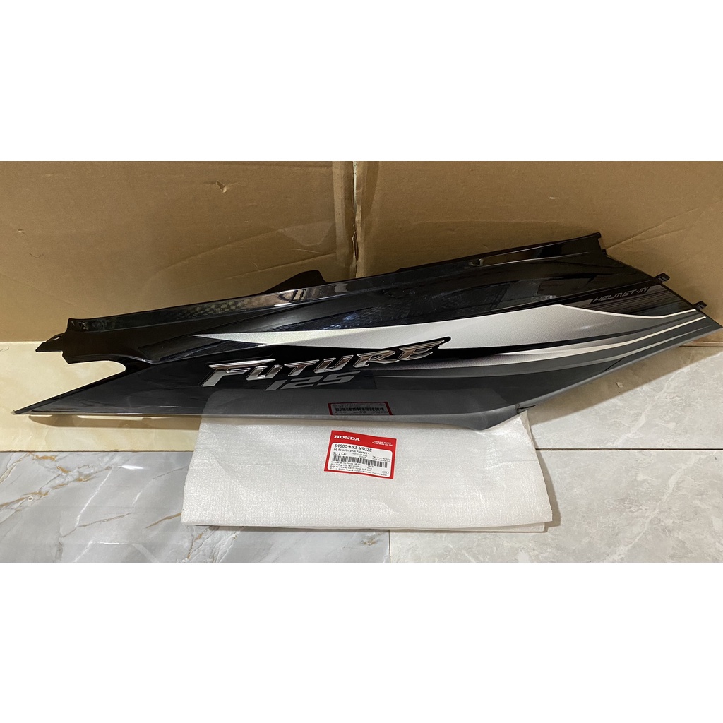 Ốp sườn sau bên phải | ốp thân Future 125  màu Đen ghi  chính hãng Honda