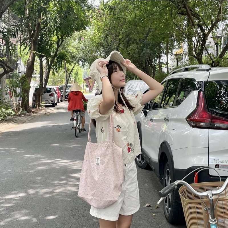 Túi tote vải Florina đơn giản hoạ tiết hoa nhí Hàn quốc đeo đi học đi chơi