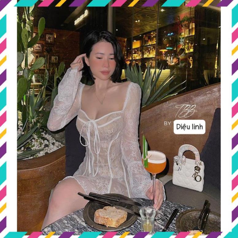 Đầm body ren xoè cúp ngực tay loe tiểu thư