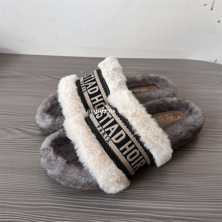 Dép Đi Trong Nhà Đế Dày Chống Trượt Thời Trang Mùa Đông