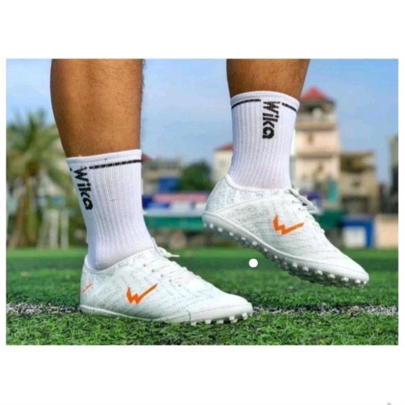 Giày bóng đá bám tốt  chống trơn trượt Hunter 2