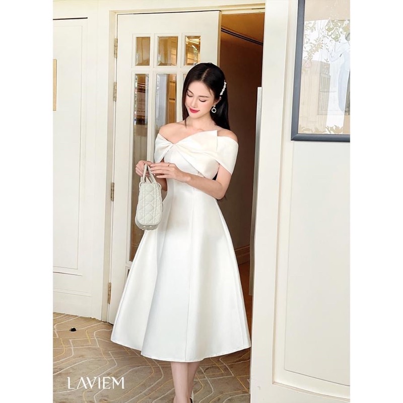 Pass váy tacta hãng LAVIEM