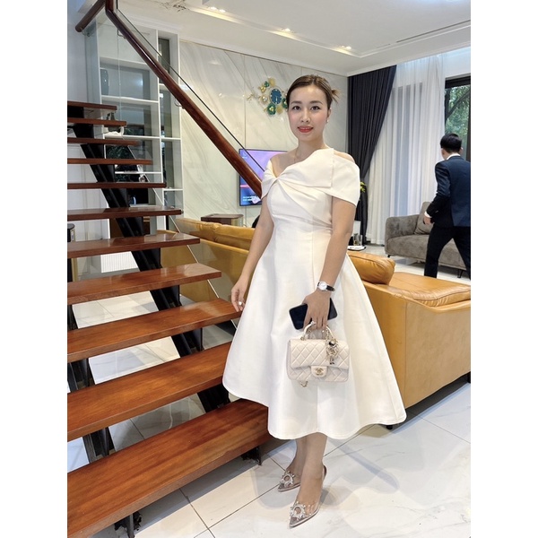 Pass váy tacta hãng LAVIEM