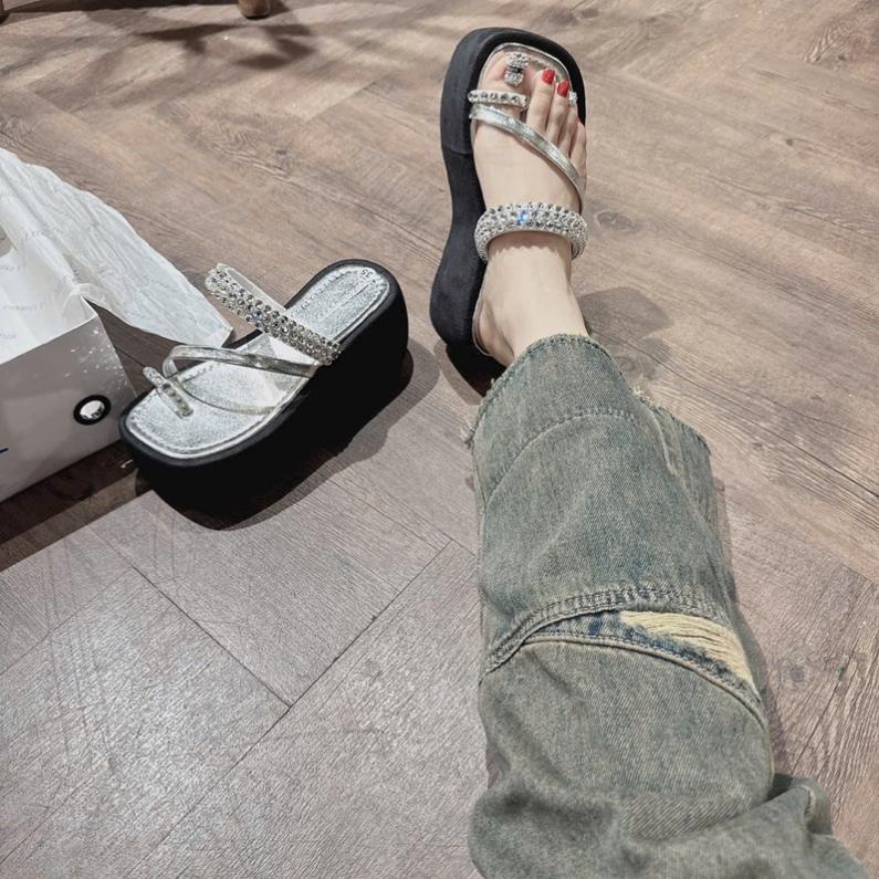 DÉP BÁNH MÌ QUAI DÂY DA XỎ NGÓN ĐẾ CAO 7 PHÂN MANG ÊM CHÂN