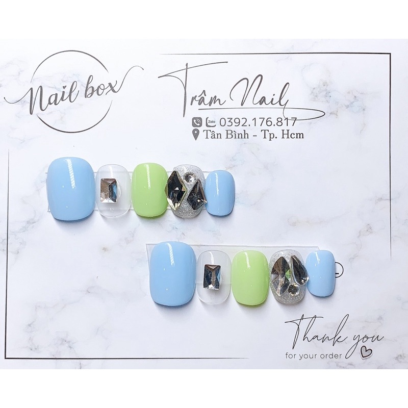 Nail box vuông siêu ngắn đính đá