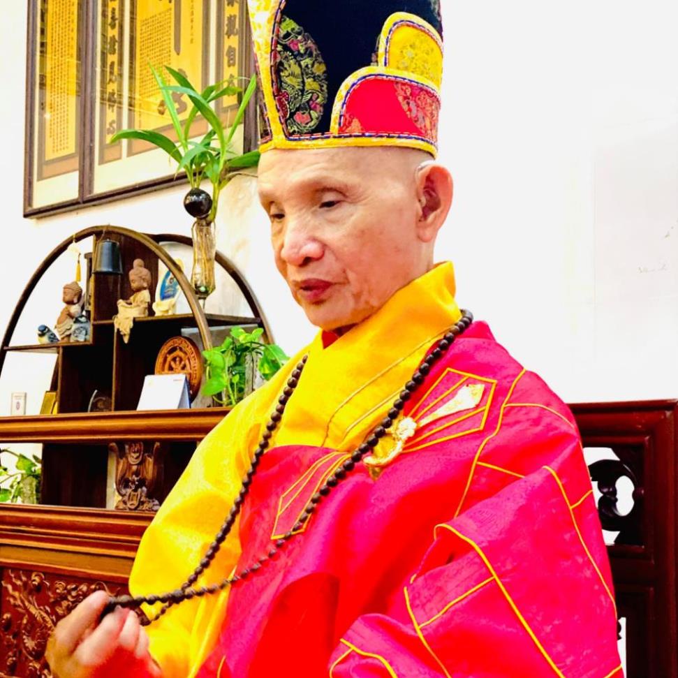 Thẻ Nhớ 8G Chép Sẵn Hơn 669 Bài Tụng Kinh, Niệm Phật, Giảng Pháp - TD8G09