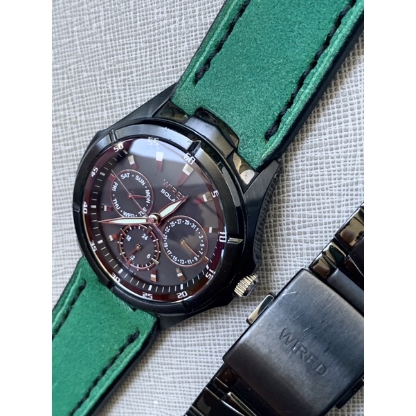 ĐỒNG HỒ WIRED PIN SOLAR qua sử dụng