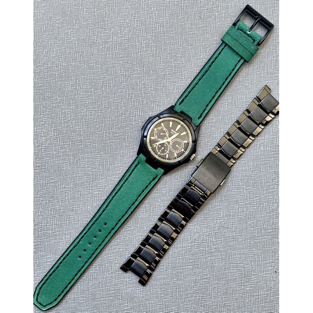 ĐỒNG HỒ WIRED PIN SOLAR qua sử dụng