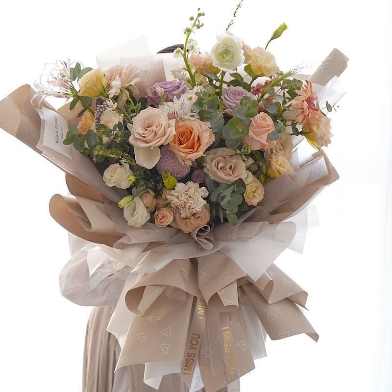 Giấy gói hoa trái tim chống nước - Vivi florist