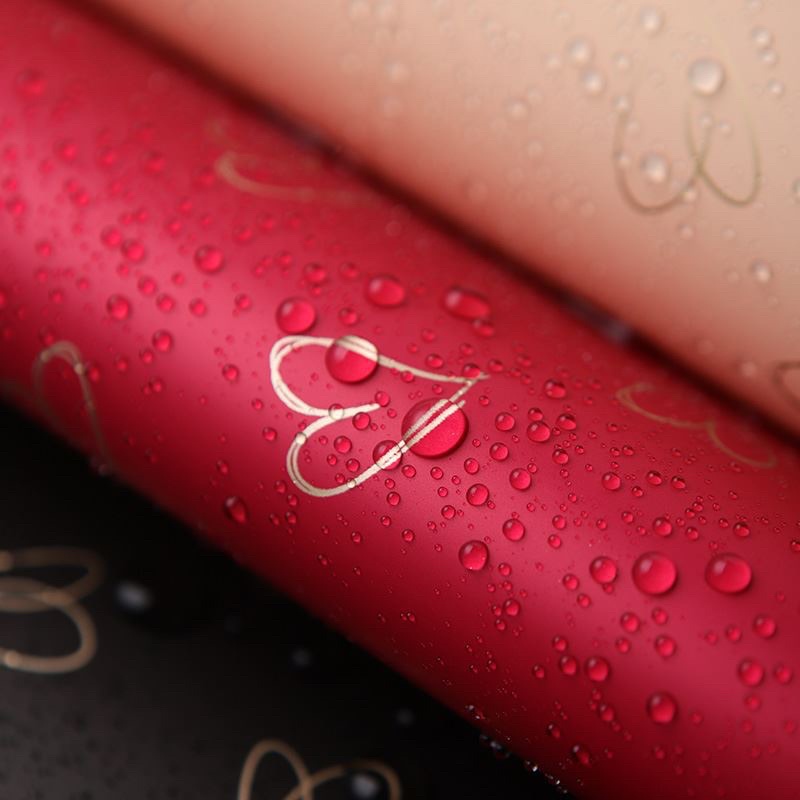 Giấy gói hoa trái tim chống nước - Vivi florist