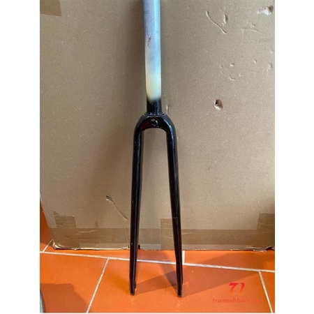 Càng Nhôm Bánh 700c cổ 300mm - Đen