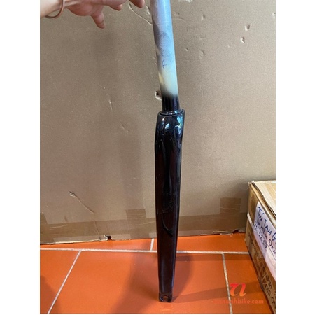 Càng Nhôm Bánh 700c cổ 300mm - Đen