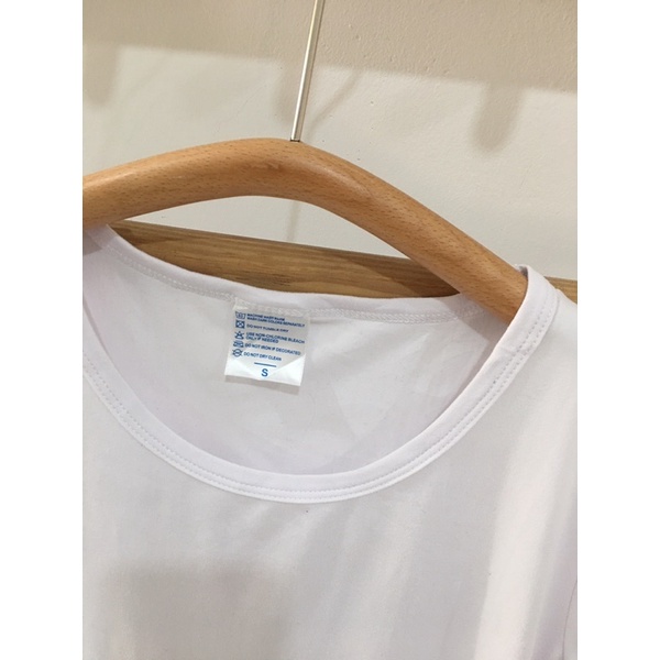 Áo thun basic trắng tinh size S