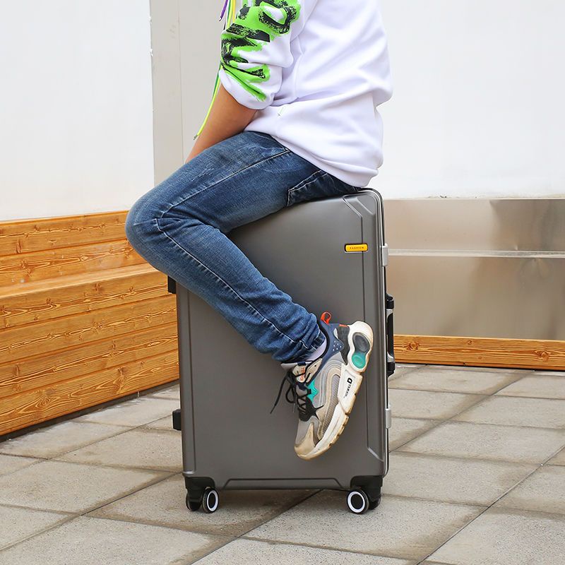 Vali Thời Trang Xe Đẩy Doanh Nhân 28 Hộp Mật Khẩu Sinh Viên Nam Nữ Dung Tích